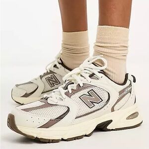 New Balance 530 sneakers